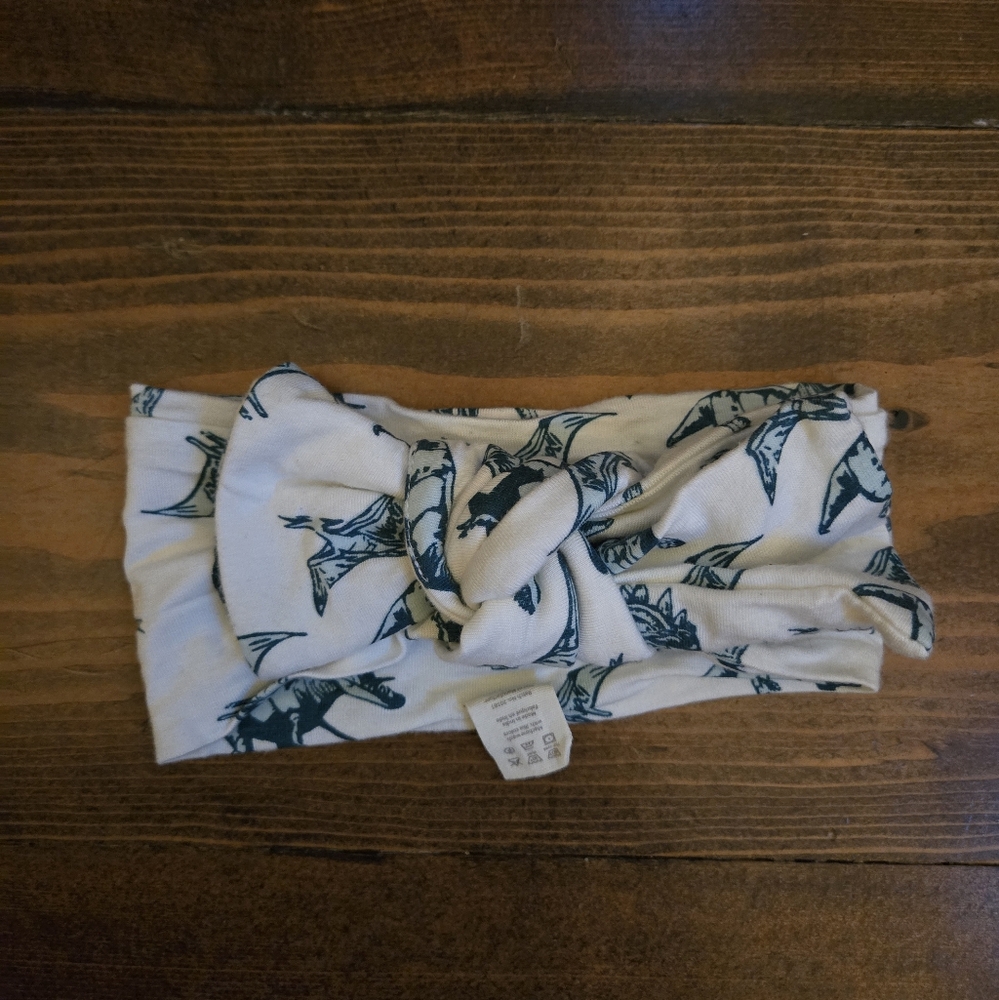 Kate Quinn Baby Bow